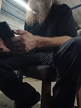 PopD69 élő XXX-chatje