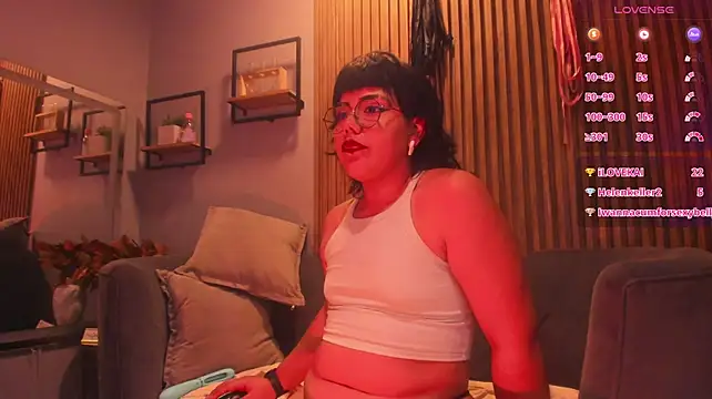 Amatista_moun - :Let's take a look at those tits 🍒