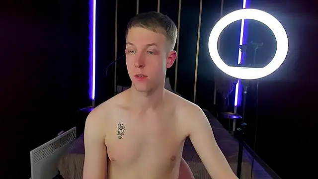 XXX chat uživo modela Dylan_Norton
