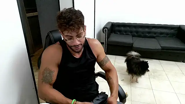 ItalianShadow Live XXX-Chat