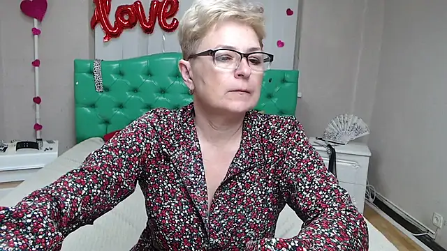 XXX chat uživo modela EmiliaGree