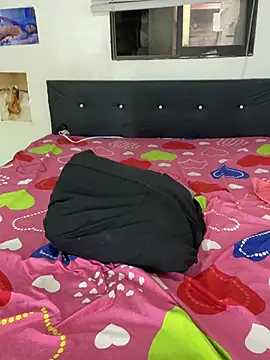 Astrid_Pornon Webbikameraesitys
