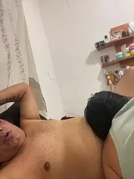 laparejabonbon's Live XXX Chat