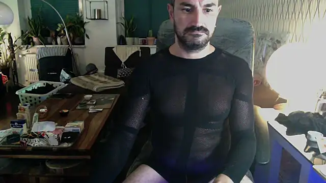 tomz0819 라이브 XXX 채팅