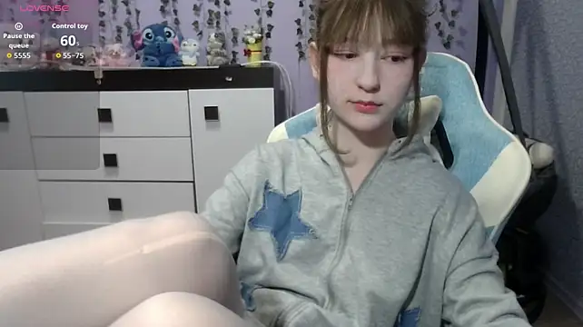 Yoonhee_ki Chat XXX in diretta