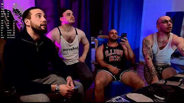 michaelbradleu – Naživo XXX chat