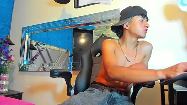 Mr_Dylan1 live XXX chat