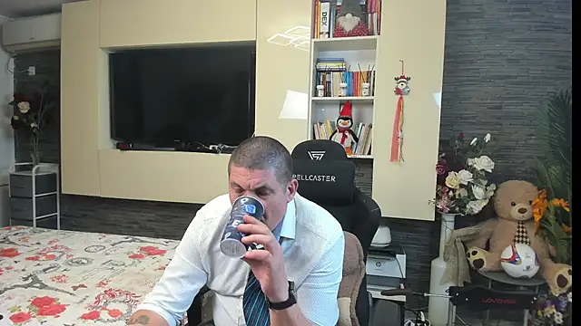 SpartacusDaddy48 라이브 XXX 채팅