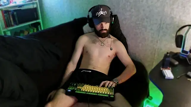_Serious_Man live XXX chat