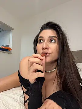IrisBlues - 🥵 LetYourPassionMakeMe Creamy+:gift: