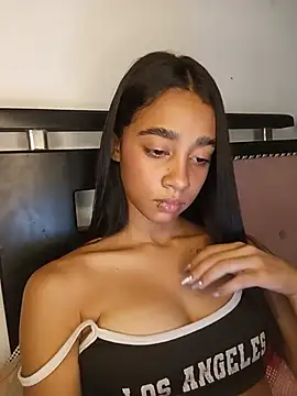 دردشة Zoe_Sweett18 الجنسية المباشرة