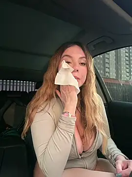 Chat +18 de Alirawrz ao vivo