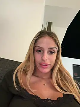 SophieVJ Show in webcam