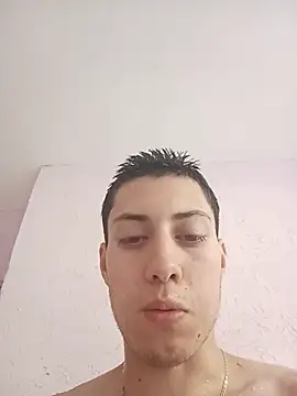 Carlitos7381 Live XXX-chat