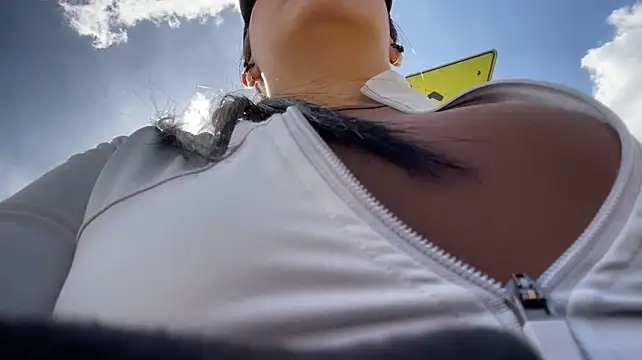 Cami_olarte's Live XXX Chat