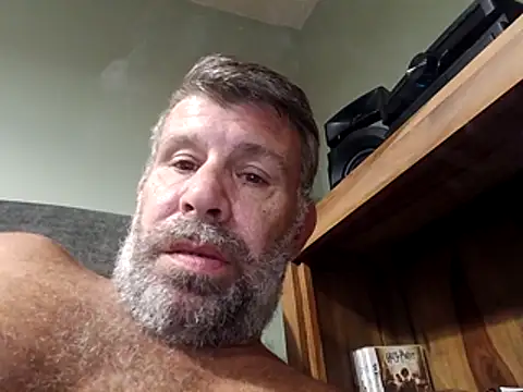 stud2512's Live XXX Chat