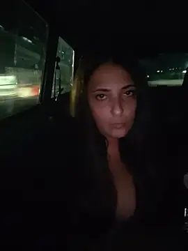 IRINA_DIAMOND Adlı Modelin Canlı XXX Sohbeti
