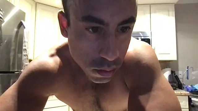 צ'אט XXX בשידור חי של BigGuyMuscle