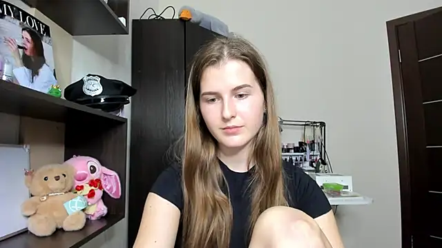 دردشة OhMyAlice الجنسية المباشرة