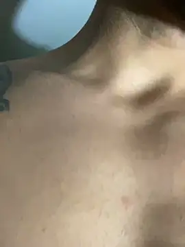 Chrisisnaked Webcam Show