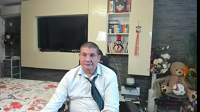 Chat +18 de SpartacusDaddy48 ao vivo