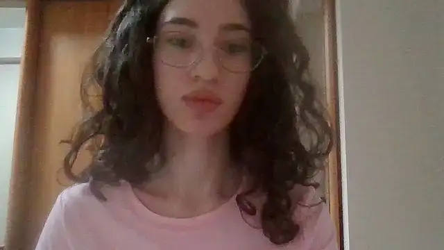 CrystalDolls Chat XXX in diretta