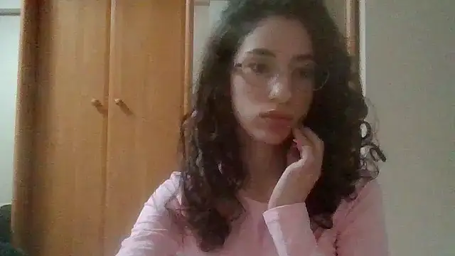 CrystalDolls – Naživo XXX chat