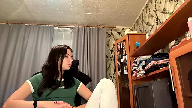 LilyMinimum: απευθείας συνομιλία ΧΧΧ