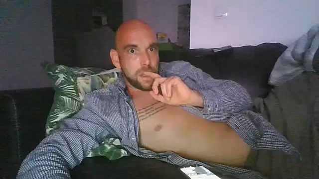 Smokeym123 现场XXX聊天