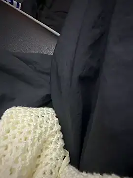 Camii2244 - Ass tease