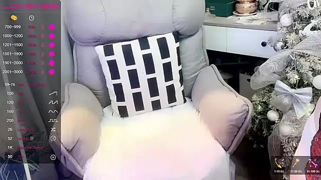 Monica-666888- 现场XXX聊天