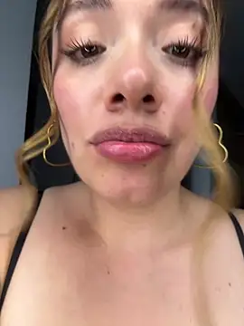 Chat XXX ao vivo de valery_mora