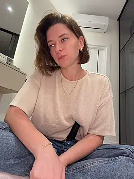 Take_Me_Awayy's Live XXX Chat