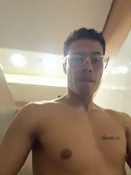 TavoHot_'s Live XXX Chat