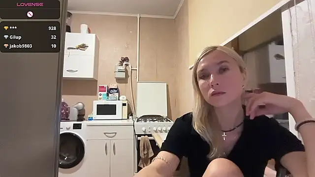 Chat +18 de AngelJeni ao vivo