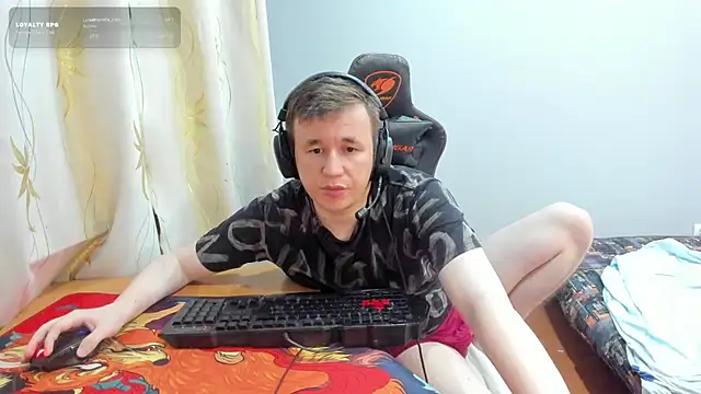 Show modela iliaskrislove na web-kameri