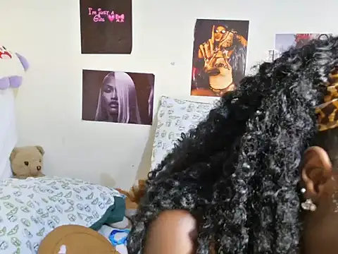 Aria_ah élő XXX-chatje