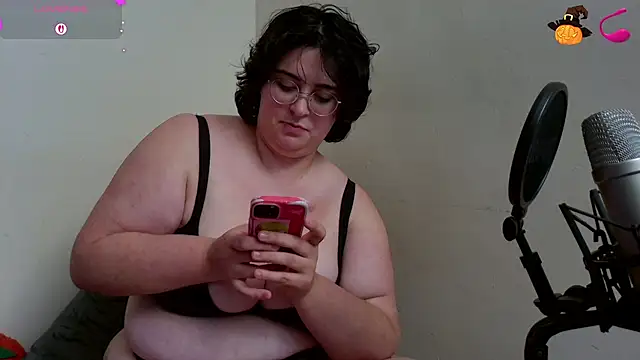 Chat +18 de squishkink ao vivo