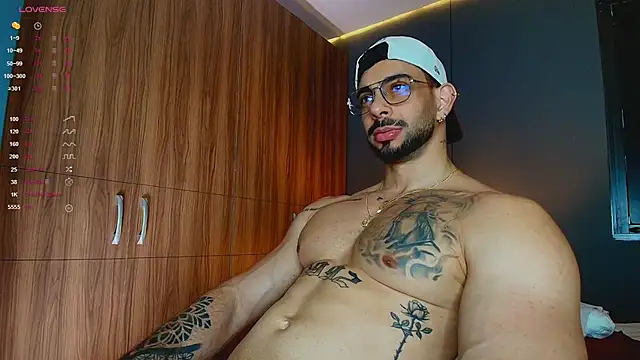 Chatroom XXX en direct de massimo_visconti