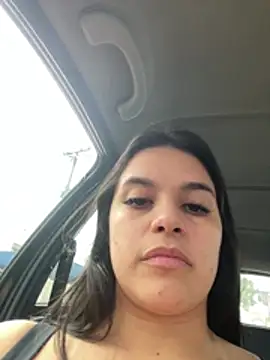 Nandahotcasada - PEITOS NA RUA