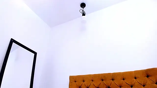 Katty_West's Live XXX Chat