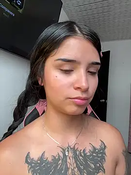 Chat XXX ao vivo de Shalom_pink17