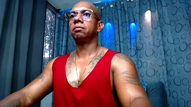 Tom_MillerX Show Webcam