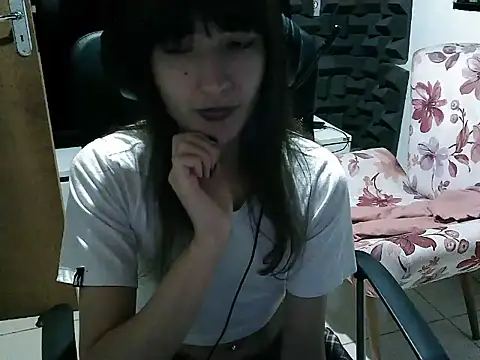 Chat XXX ao vivo de Tropical_Operator