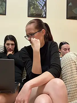RussianGirls_ – Naživo XXX chat