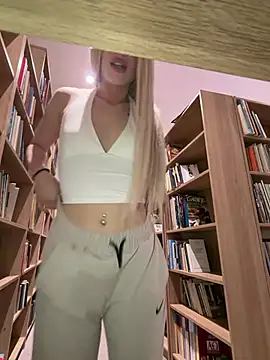 AlyssaFoxx_ Live XXX-chat