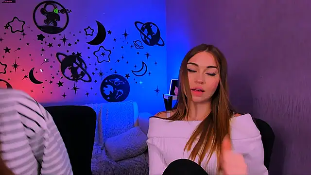 Chat +18 de bella_dorn ao vivo