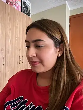 XXX chat uživo modela Miabonnett_