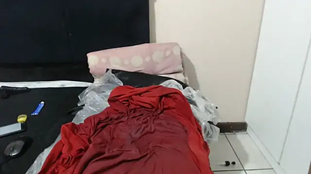 SweetHotBabby18 - domi control squirt show