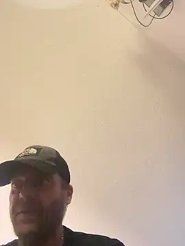 AidenMcKnight's Live XXX Chat